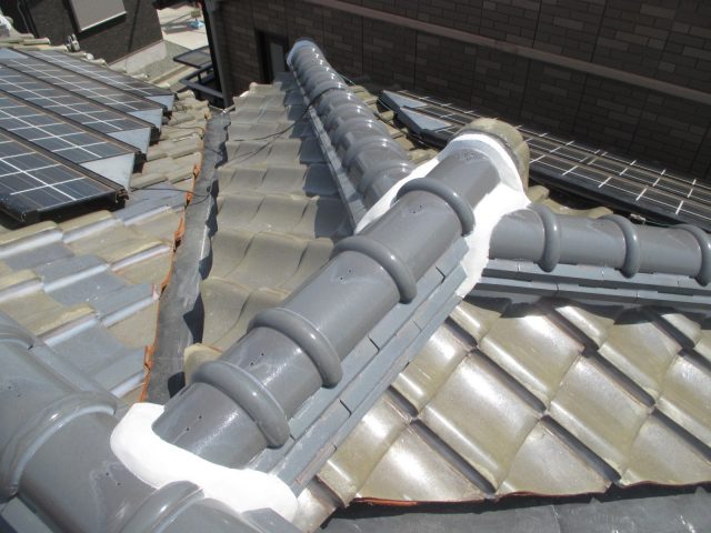 播磨町で積み替えた棟瓦